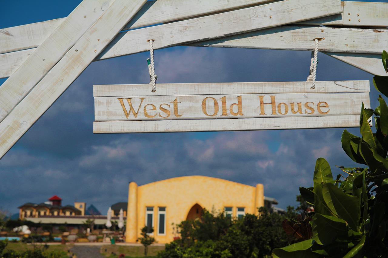 West Old House Appartement Cape Eluanbi Buitenkant foto